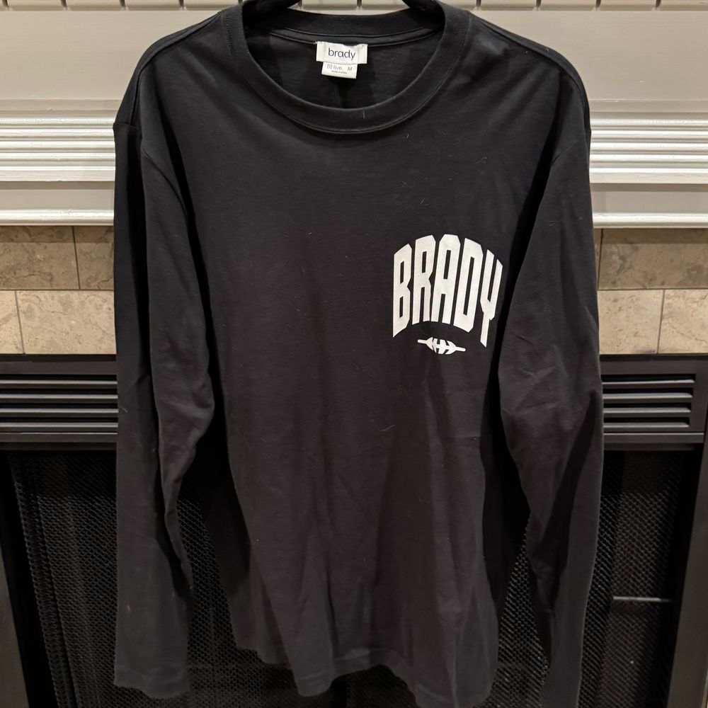 Brady Brand Black‎ Long Sleeve Varsity T-Shirt Athletic Casual Logo Tee Size M